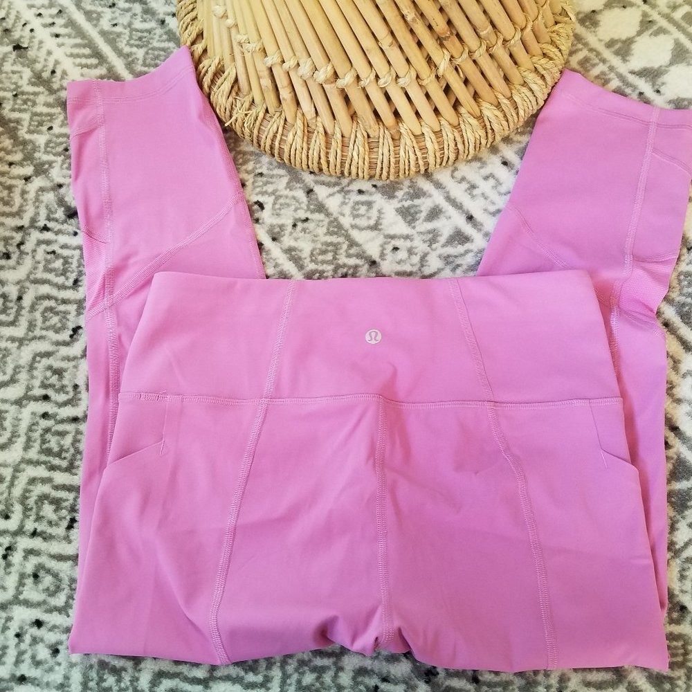 NWT Lululemon Pace Rival Crop Pink Size 8 Magenta - Picture 6 of 9